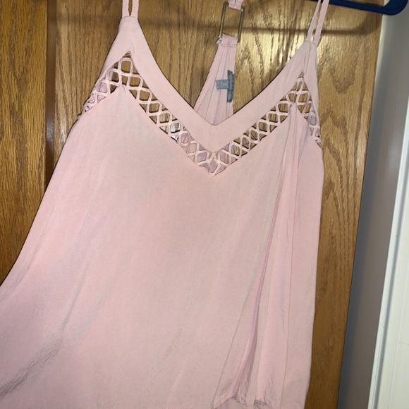 Tank top - Picture 2 of 3